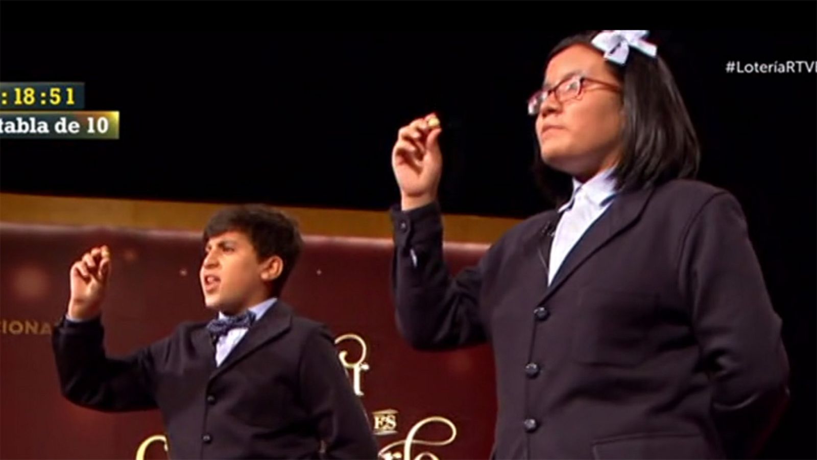 El número 39.415 ha resultado agraciado con el tercero de los ocho quintos premios del Sorteo Extraordinario de Lotería deNavidad, dotado con 60.000 euros a la serie