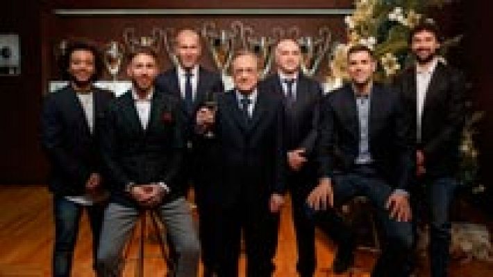 Telediario 1 - El Real Madrid felicita a sus aficionados por Navidad