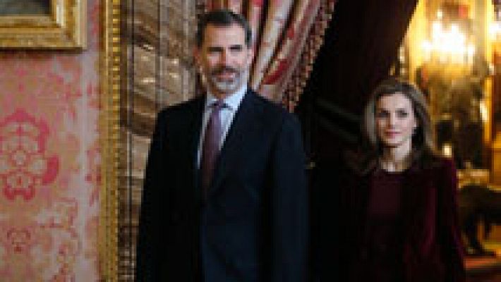 Telediario 1 - El rey pronunciará su mensaje de Nochebuena en La 1 de TVE