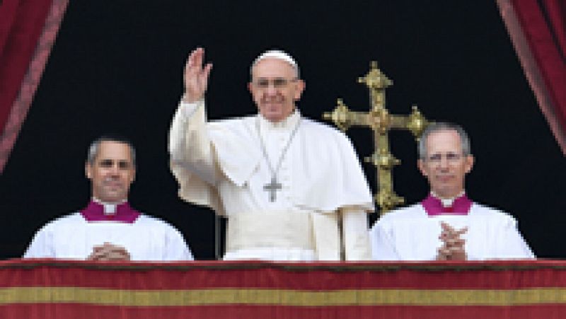El papa pide un alto el fuego en Siria en su bendición 'Urbi et Orbi'