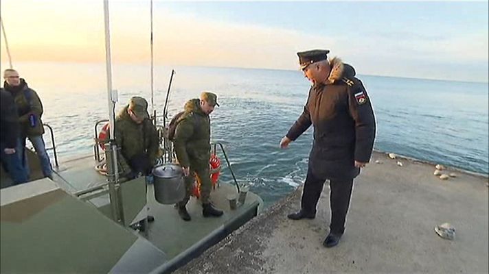 Telediario 1 - Recuperada una caja negra del avión ruso siniestrado