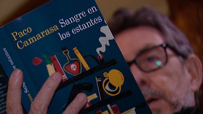 Telediario 1 - Paco Camarasa propone un viaje por los grandes nombres de la novela negra en 'Sangre en los estantes'