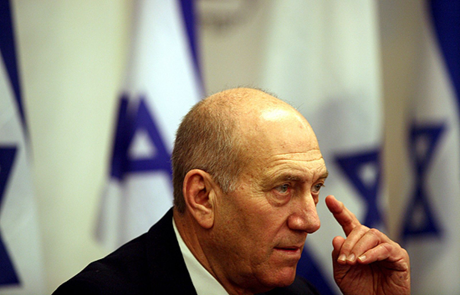 El alto el fuego unilateral de Israel entra en vigor en Gaza