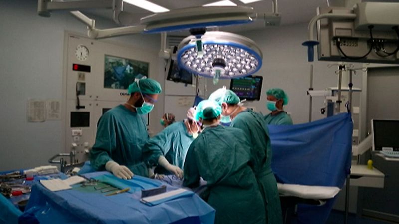 Un equipo del Hospital Vall d'Hebron realiza 10 trasplantes en un día