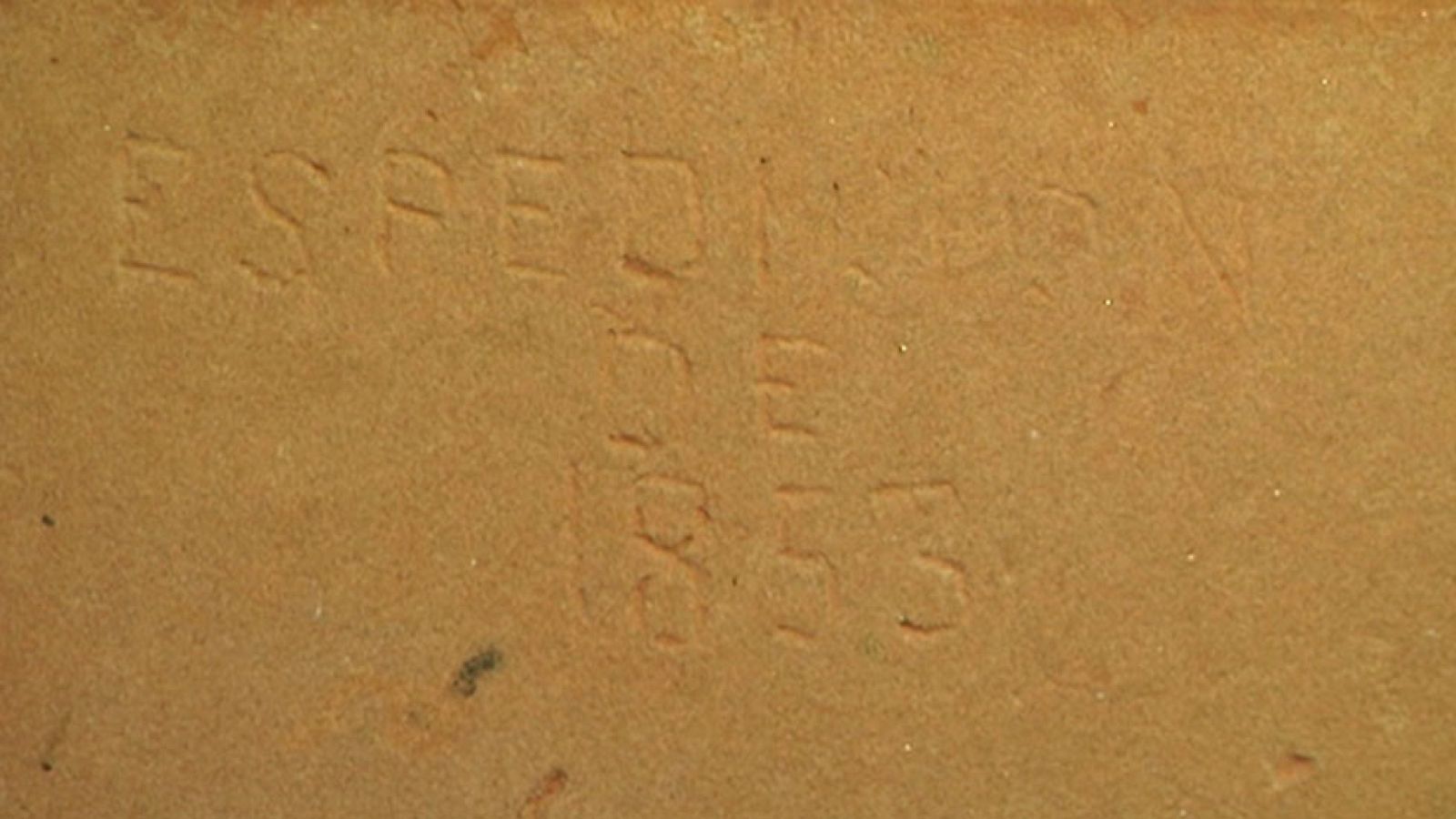 Grafitis del S.XIX en la fachada de la Universidad de Salamanca