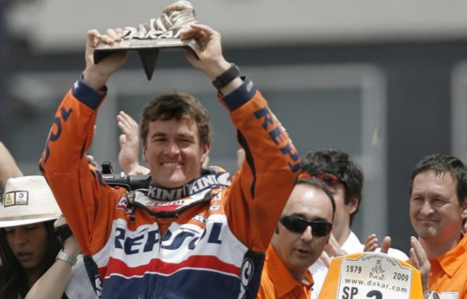 Finalizado el Dakar 2009, con las victorias de Marc Coma en motos y De Villiers en coches, gracias al infortunio de Carlos Sainz, es momento de hacer balance.  