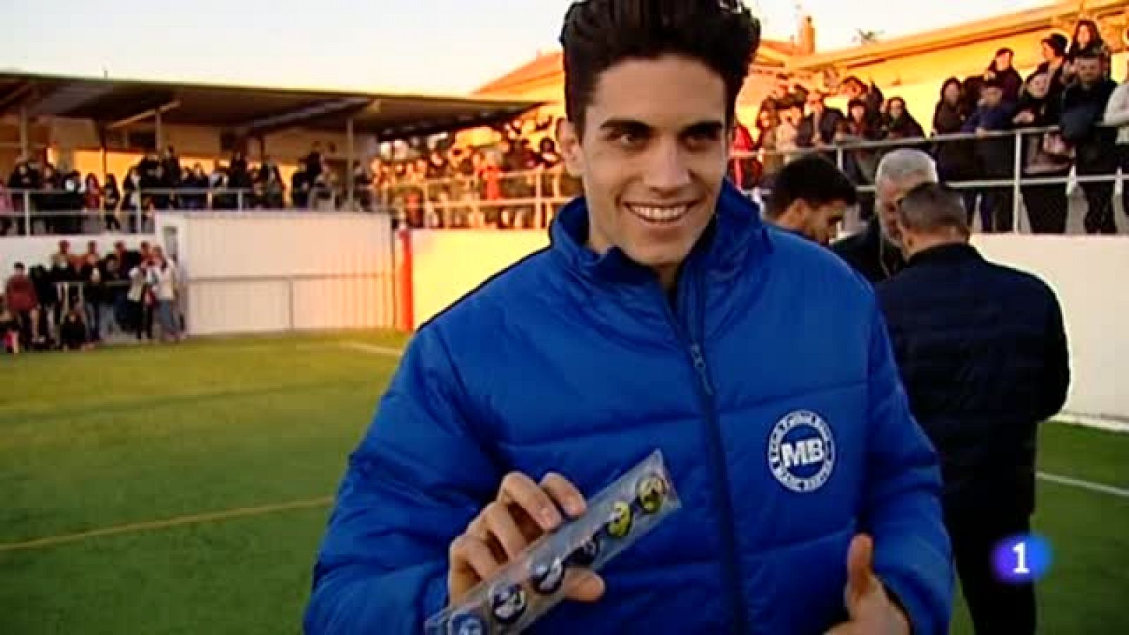 Telediario 1: Bartra: "En el Dortmund he encontrado la continuidad para sentirme realizado" | RTVE Play