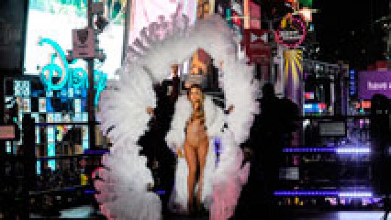 El playback le jugó una mala pasada a Mariah Carey durante la fiesta de año nuevo en pleno Times Square de Nueva York