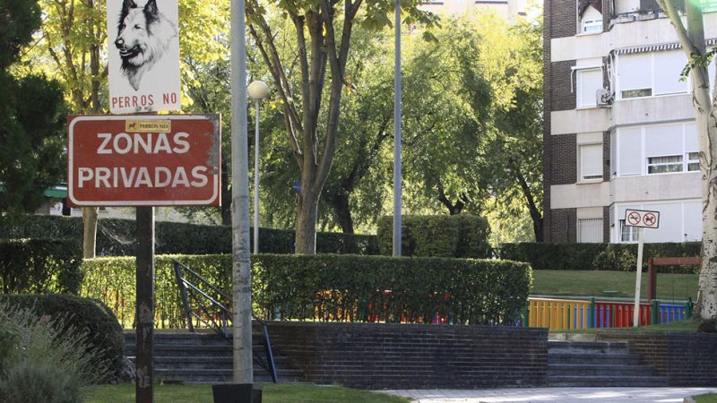 La ONG Save the Children ha informado este martes de la  desaparición de varios menores extranjeros no acompañados tutelados  por la Comunidad de Madrid, que en varios ocasiones han dormido en un  parque del madrileño distrito de Hortaleza. Se trata 