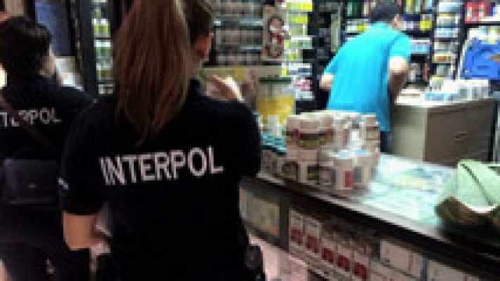 Documentos TV - Medicamentos falsos, una amenaza global