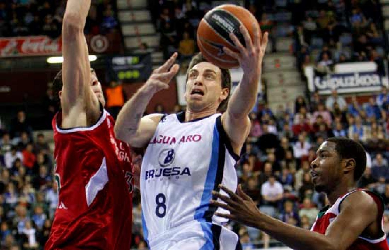 Victoria a domicilio de Granada en San Sebastián por 80 a 87. El Granada suma un nuevo triunfo que le permite afianzarse en la zona media de la tabla, mientras que Bruesa vuelve a demostrar una vez más su irregularidad.