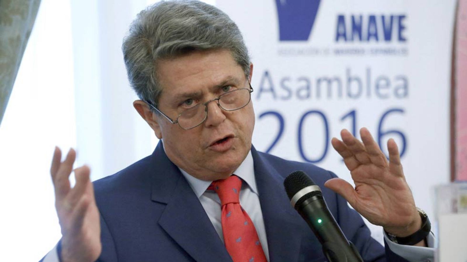 Trillo dice que pidió dejar la embajada y volver a su puesto en el Consejo de Estado - Informativo 24h | Ver