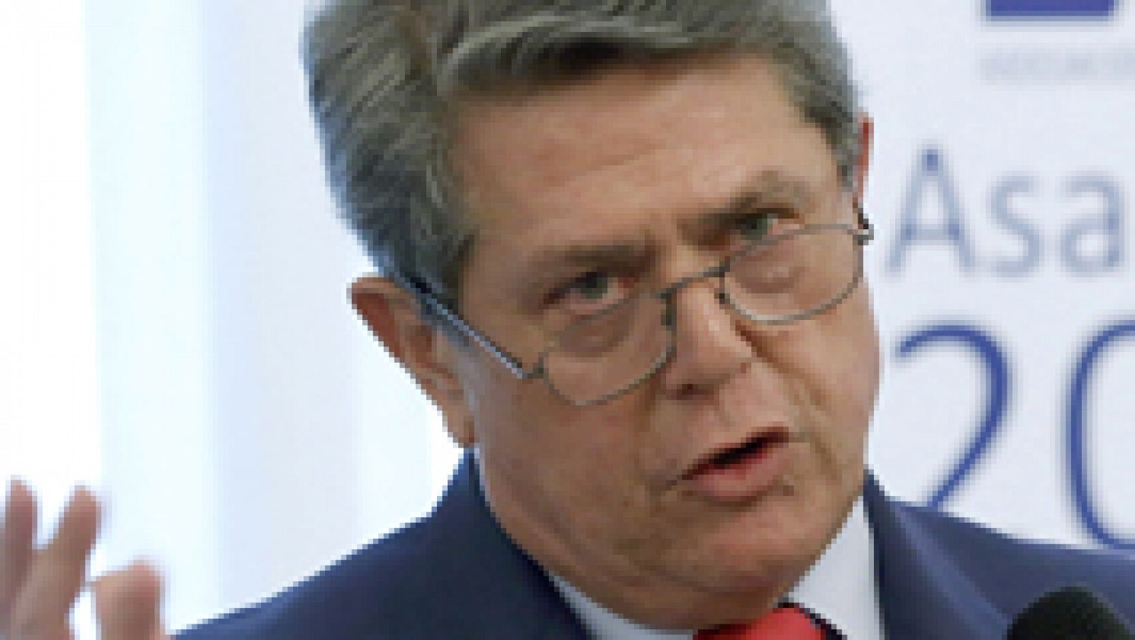 Trillo dice que el pasado verano pidió dejar la embajada de Londres y volver al Consejo de Estado