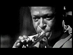 Miles Davis interpreta 'So What'