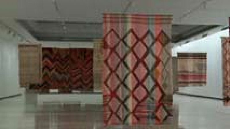 Bilbao muestra el arte textil de Teresa Lanceta