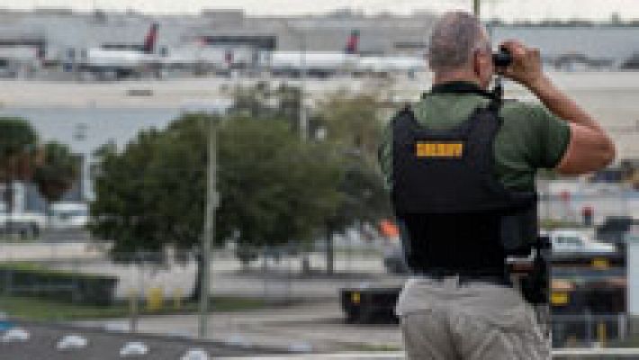 Se investigan los motivos del tiroteo en el aeropuerto 