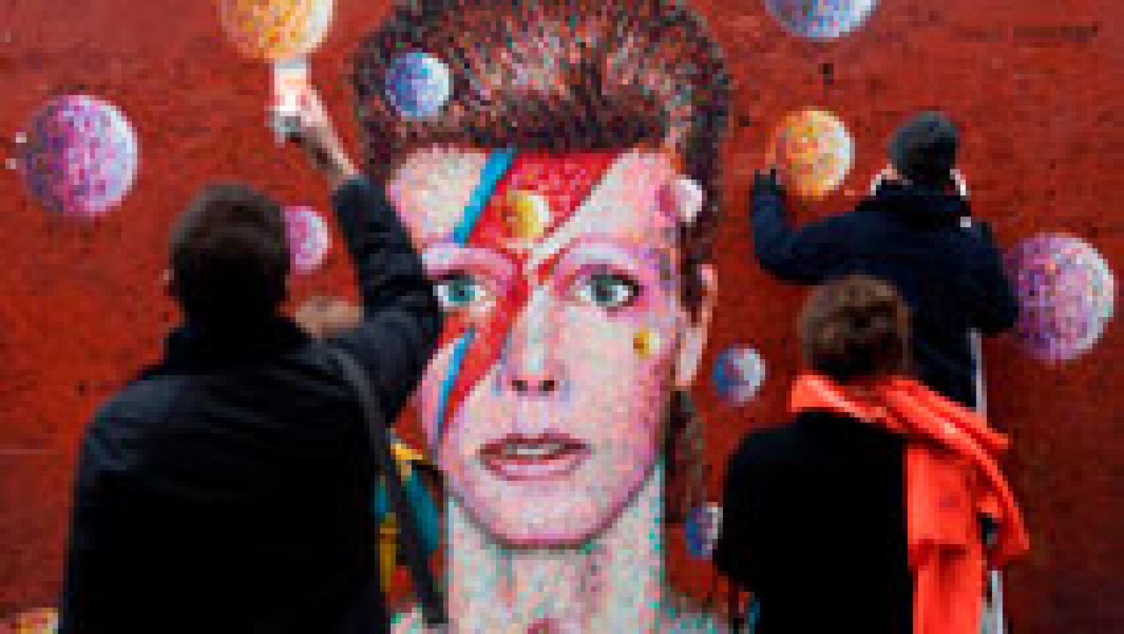 Telediario 1: David Bowie habría cumplido 70 años | RTVE Play