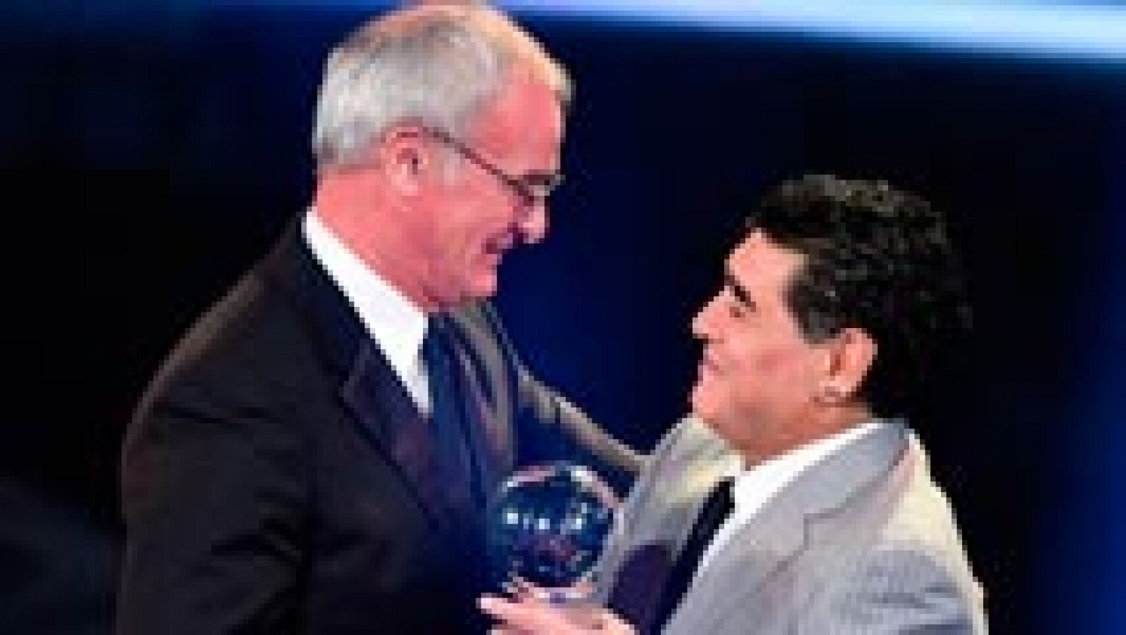 Sin programa: Claudio Ranieri (Leicester), elegido Mejor Entrenador de 2016 | RTVE Play