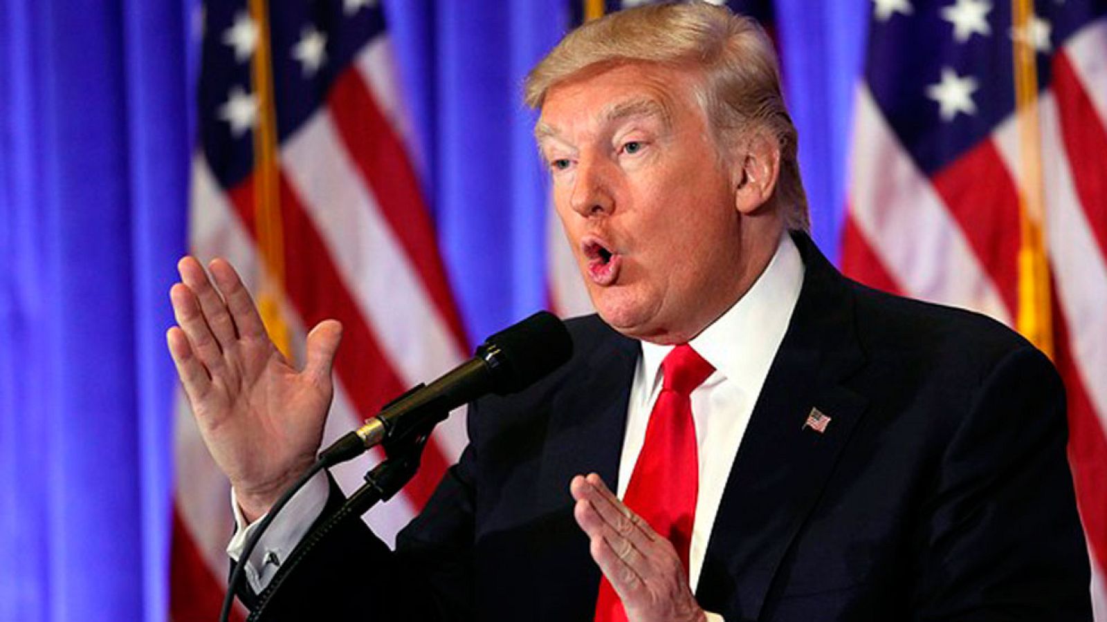 Telediario 1: Telediario 2 en 4' - 11/01/17 | RTVE Play