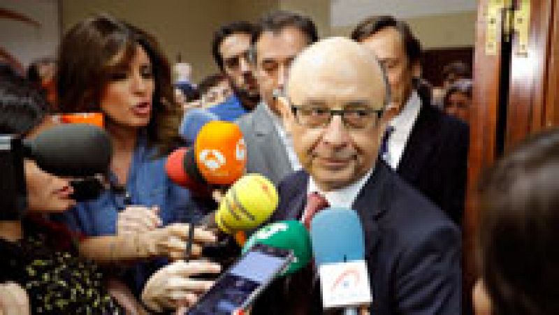 Montoro afirma que 2017 será el año "más difícil" al tener que bajar en 16.000 millones el déficit