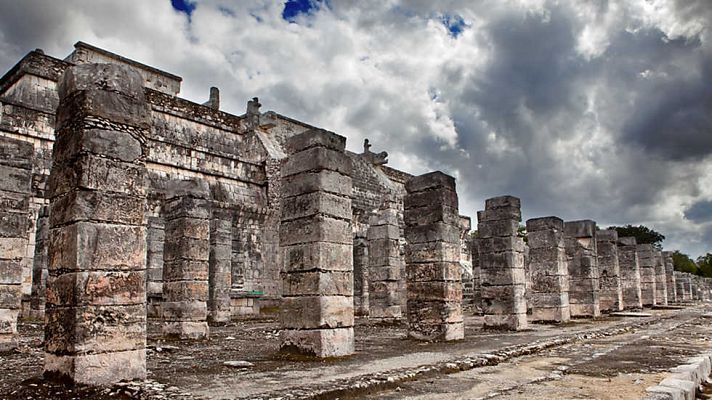 Un mundo aparte: El mundo de los Mayas