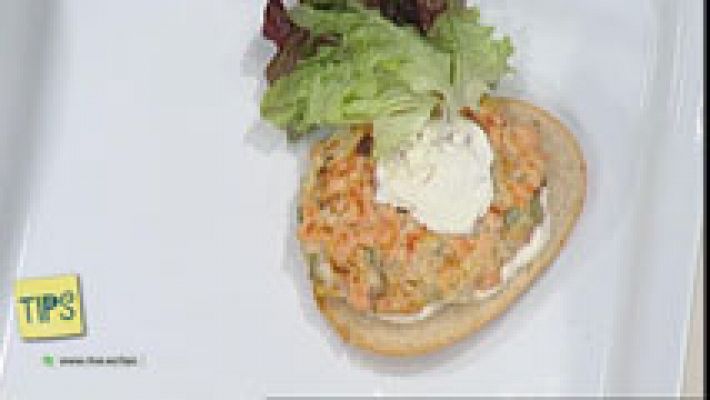 Hamburguesa de salmón y nueces