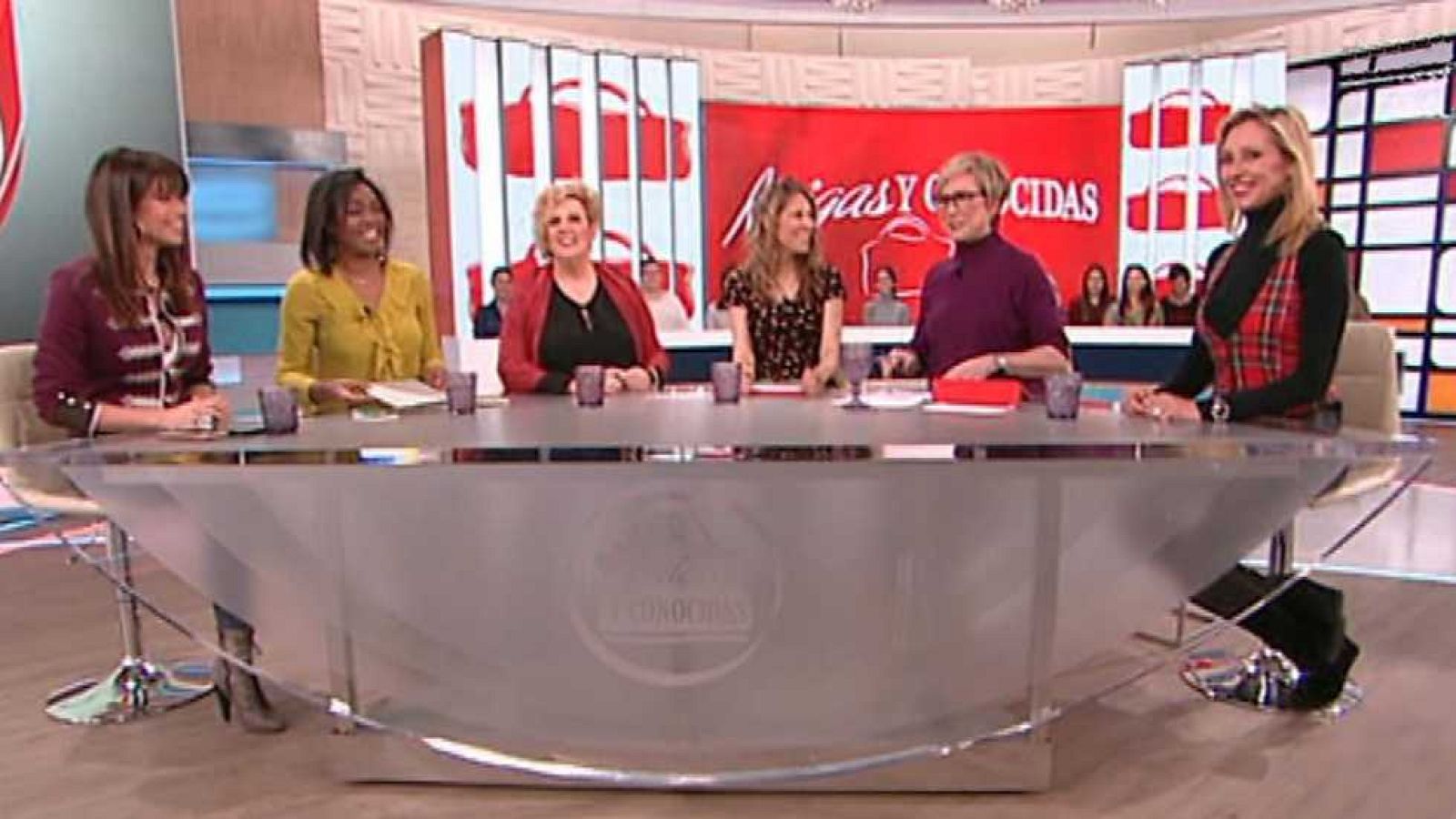 Amigas y conocidas - 13/01/17 - ver ahora