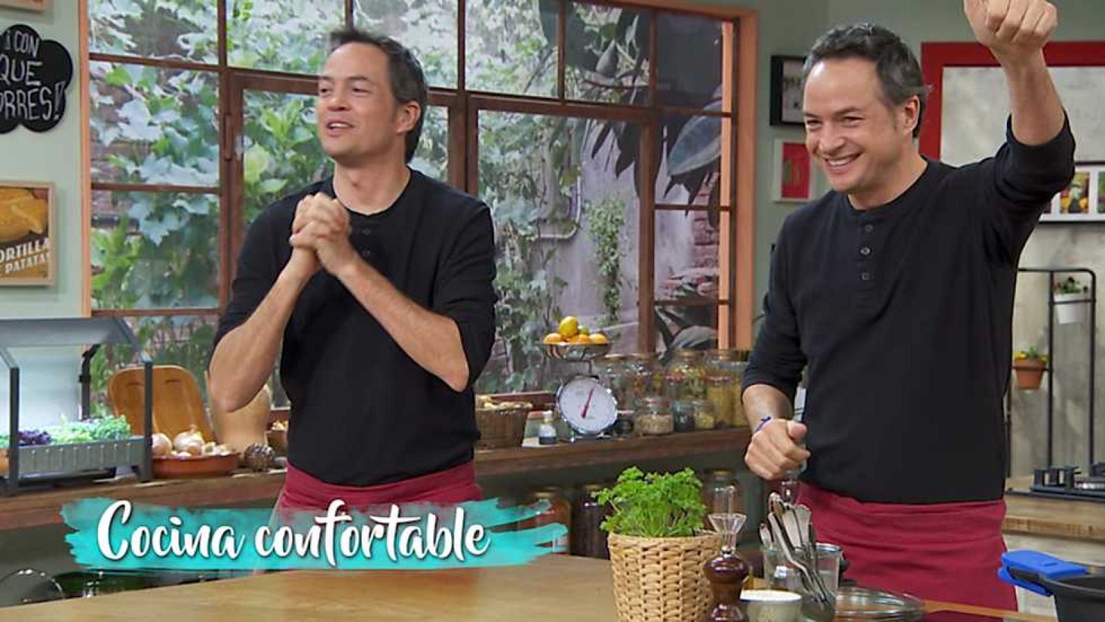 Torres en la cocina - Cocina confortable - ver ahora