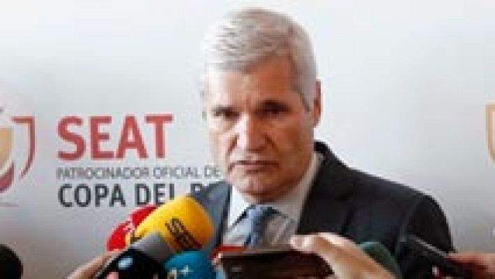 Telediario 1 - El Barcelona destituye a Gratacós tras opinar contrariamente sobre Messi