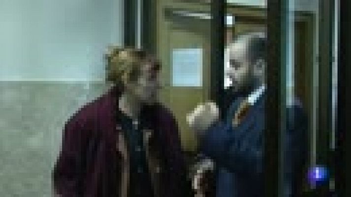 Telediario 1 - La Fiscalía pide penas de más de 300 años de prisión para un falso médico de Ferrol