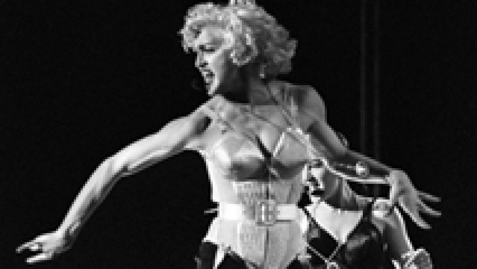 Telediario 1: 'Strike a pose', el documental que recuerda a los bailarines de Madonna | RTVE Play
