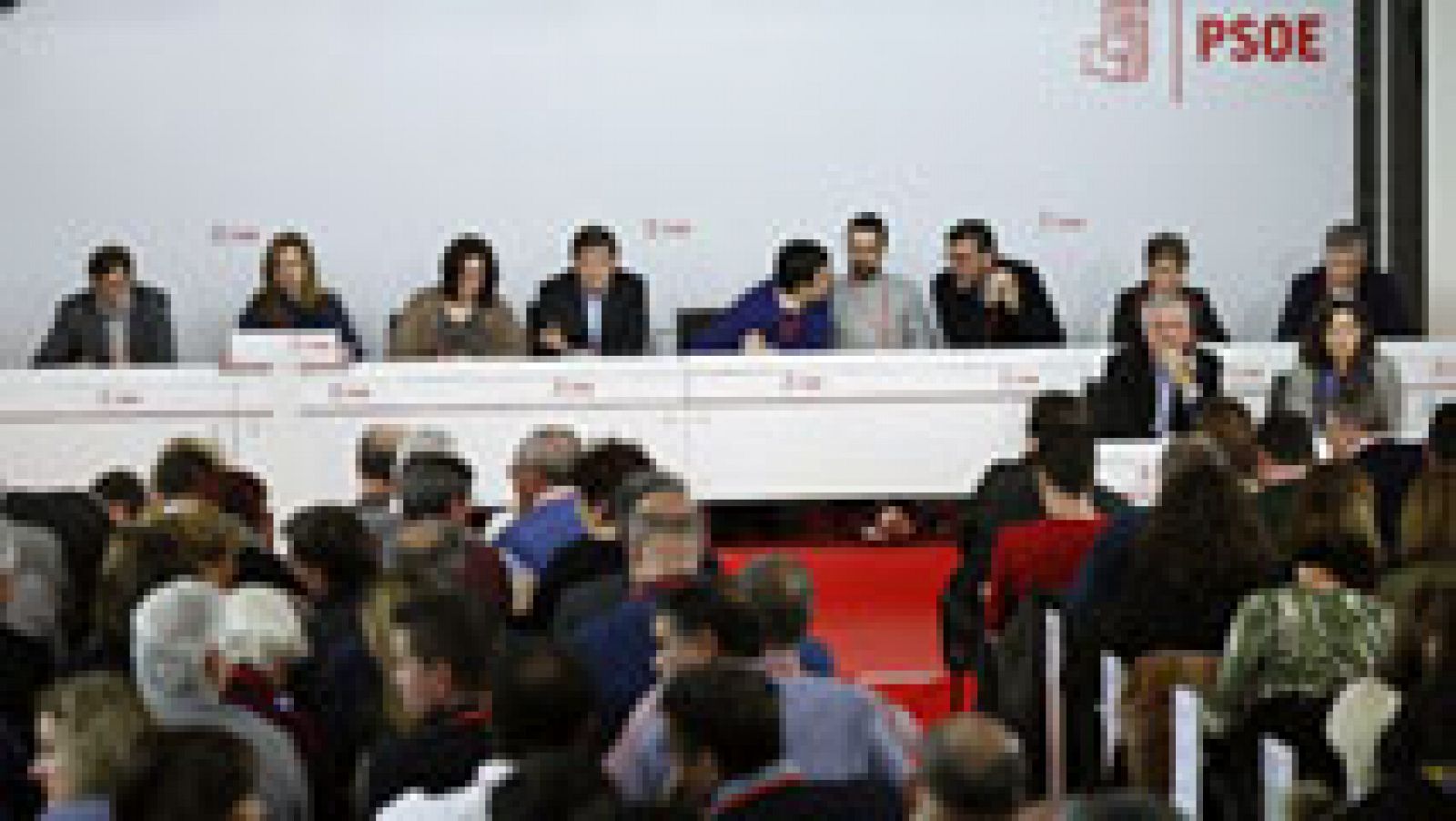 El Comité Federal del PSOE aprueba celebrar el Congreso los días 17 y 18 de junio