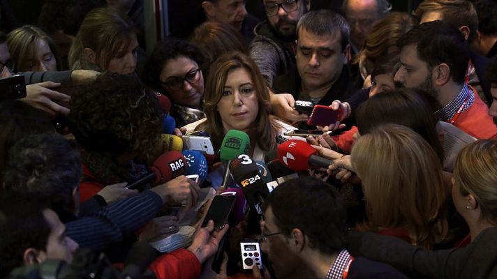 Telediario 1 - Susana Díaz pide un partido "sin complejos" pero no aclara si concurrirá a las primarias