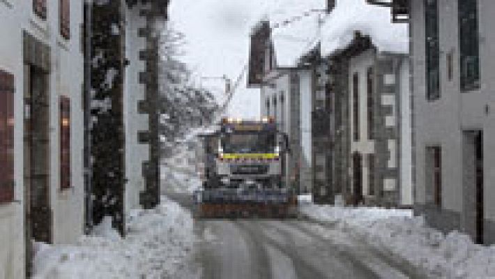 El tiempo - El viento y la nieve mantendrán bajo aviso a 23 provincias