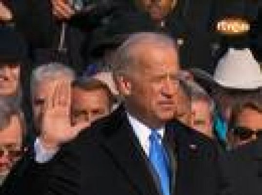 Biden jura como vicepresidente