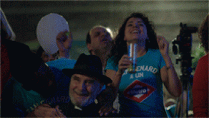 Cuéntame cómo pasó - Antonio Flores actúa en San Genaro y Herminia conoce al Papa