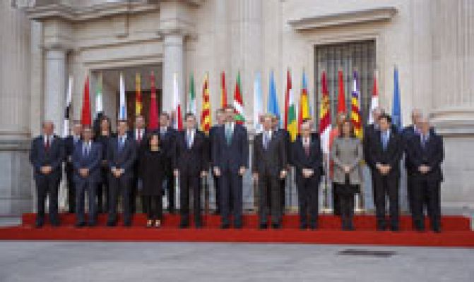 La financiación autonómica y la ley de dependencia centran la VI Conferencia de Presidentes