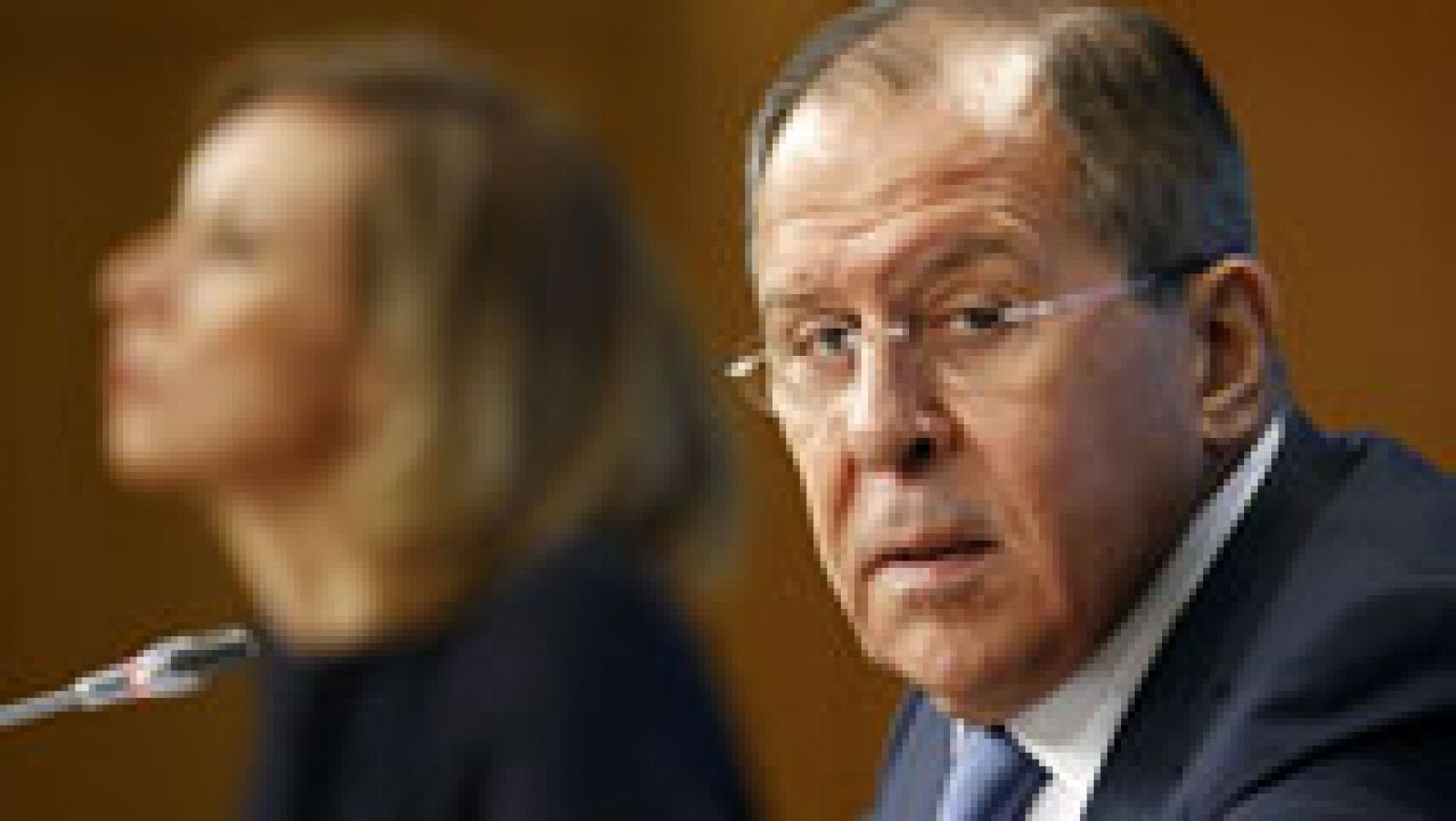 Telediario 1: Rusia acusa a Washington de intentar comprar a sus diplomáticos | RTVE Play