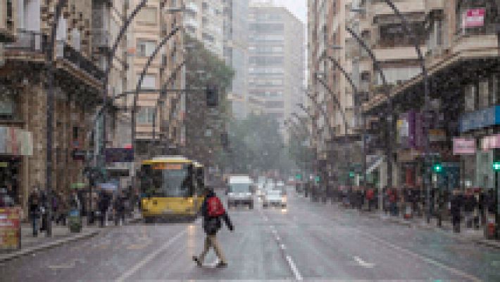 Telediario 1 - Telediario Matinal en 4' - 19/01/2017