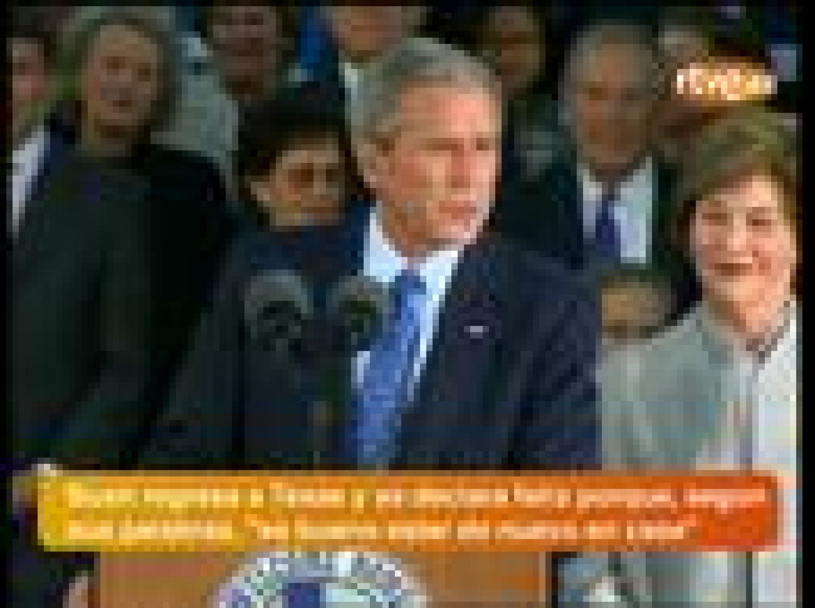 Sin programa: Bush, contento al volver a casa | RTVE Play