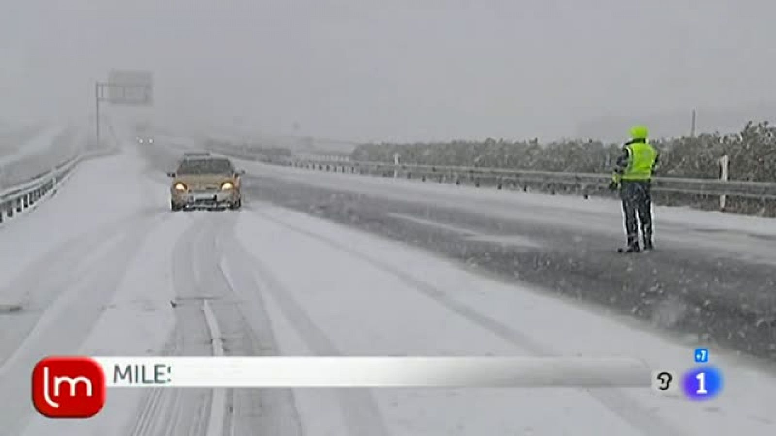 Miles de personas atrapadas en la nieve