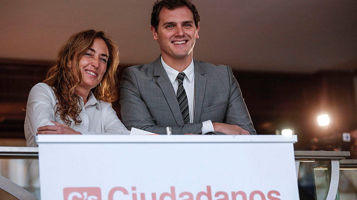 Telediario 1 - Punset acusa a Rivera de hacer de Ciudadanos la "marca blanca" del PP