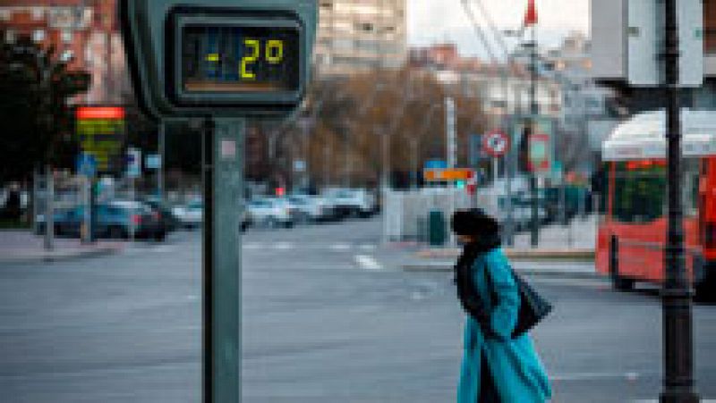 Viento y lluvias en el litoral oriental, donde sube la cota de nieve