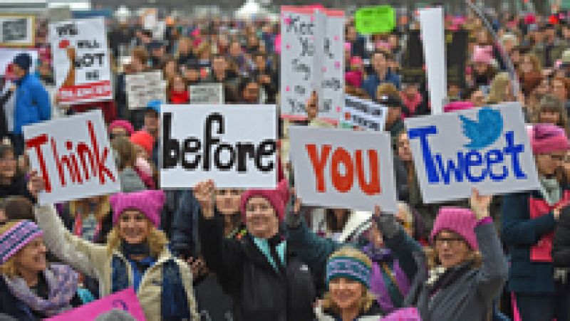 Multitudinaria "Marcha de las Mujeres" en Washington contra Trump