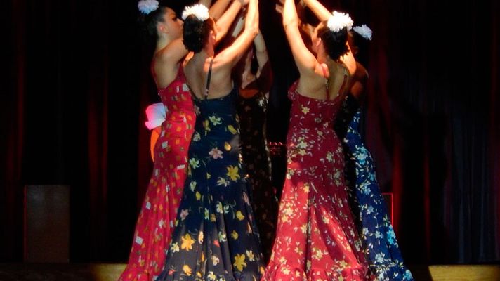 Telediario 1 - Flamenquillos para iniciar a los más pequeños en el flamenco