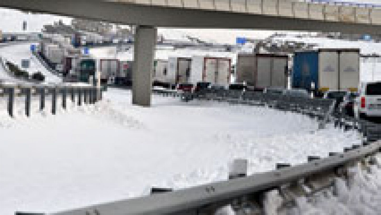 Continúa el fuerte temporal de oleaje, vientos y lluvias en el Mediterráneo