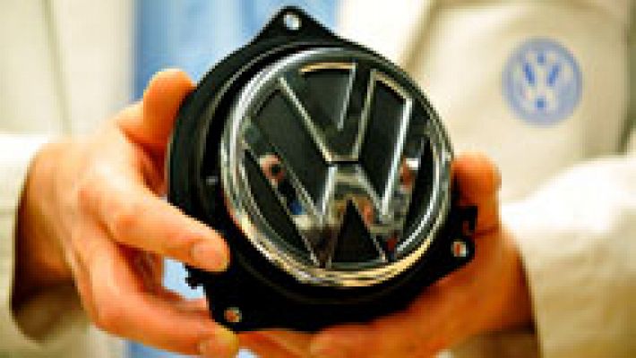 Telediario 1 - Volkswagen no se presenta al acto de conciliación por la demanda de la OCU por el fraude de emisiones