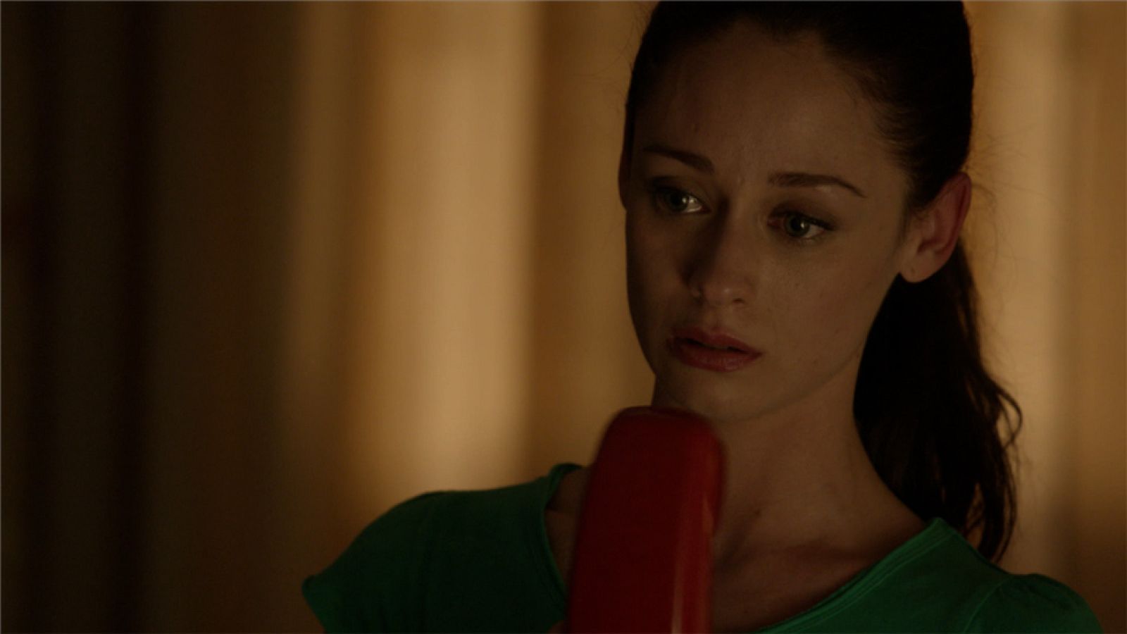 Cuéntane cómo pasó - Karina llama a Carlos para contarle que irán a Bruselas