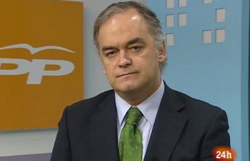 Desayunos - González Pons denuncia la connivencia de Interior en la trama de espionaje de Madrid - Los desayunos | Ver