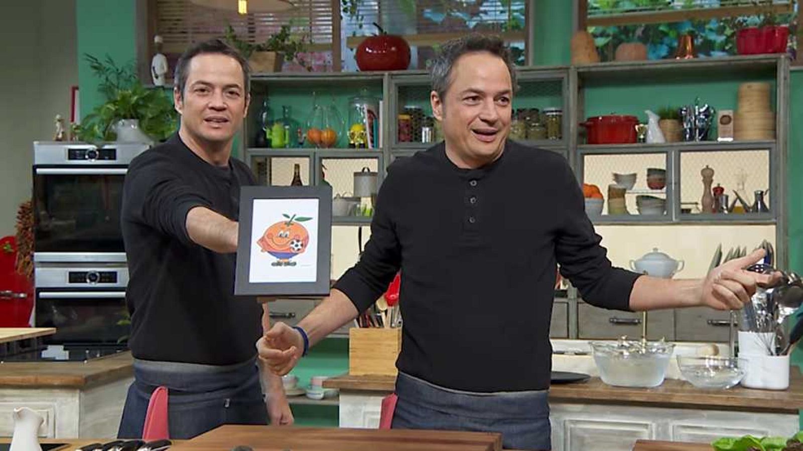 Torres en la cocina - Platos vintage - ver ahora